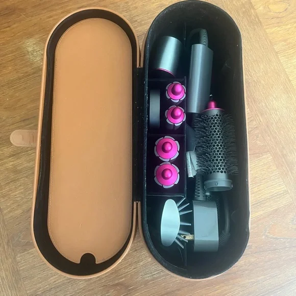 Dyson Airwrap Pink and Gray Hair Styling Kit - Picture 4 of 4